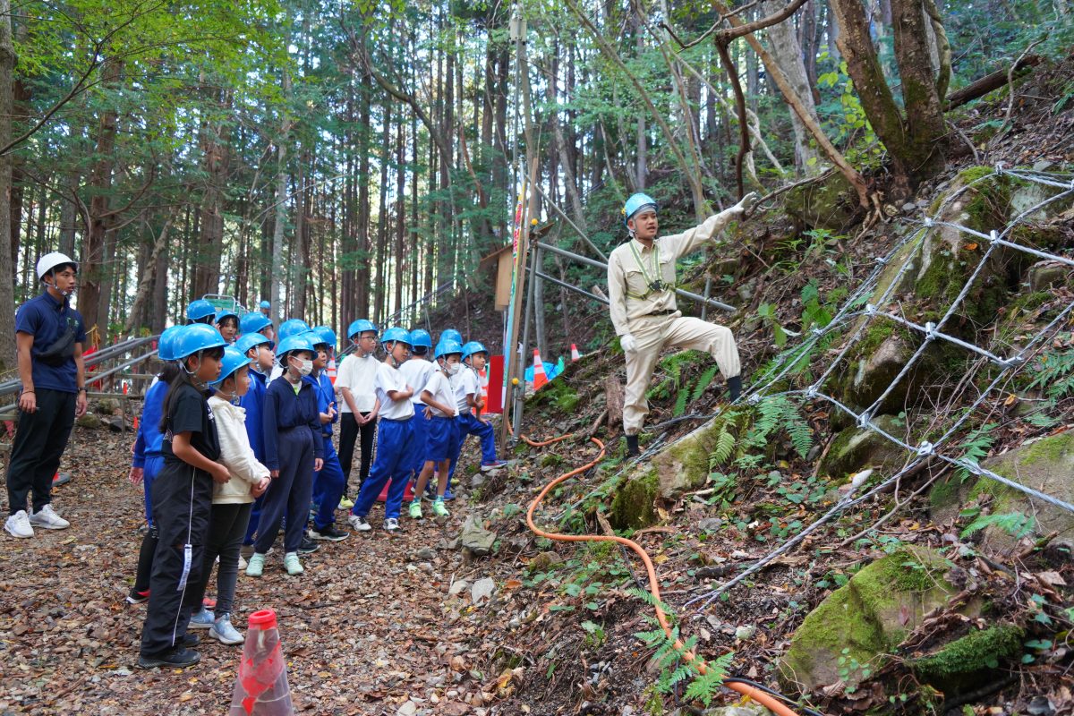【10/17】地元小学校の防災教室の実施